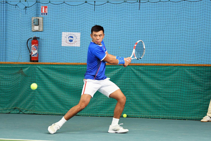 Ly Hoang Nam plays the Korean tennis player, won the second place in the Thai tournament - 1