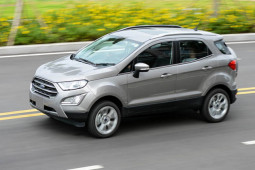 Giá xe Ford EcoSport lăn bánh tháng 4/2022, giảm 50% phí trước bạ