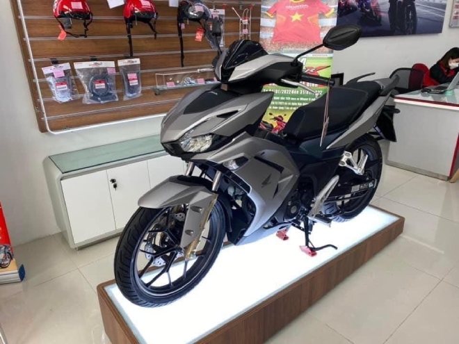 Bảng giá Honda Winner X tháng 4/2022, giảm sốc 8 triệu đồng - 4