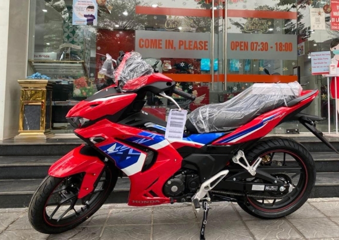 Bảng giá Honda Winner X tháng 4/2022, giảm sốc 8 triệu đồng - 1