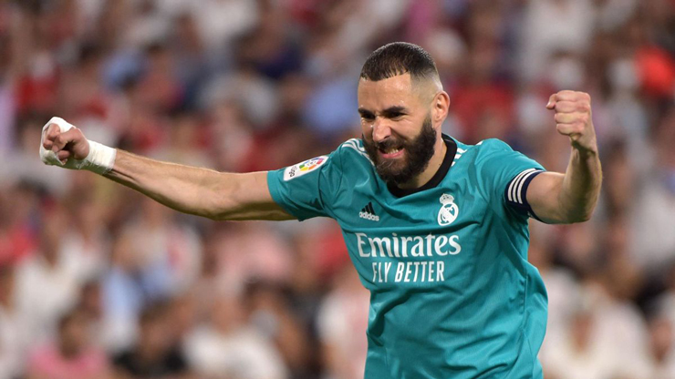 Benzema có bàn thắng thứ 25 tại La Liga 2021/22