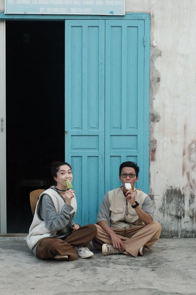 The simple rustic photos of the young couple were praised by the netizens - 6