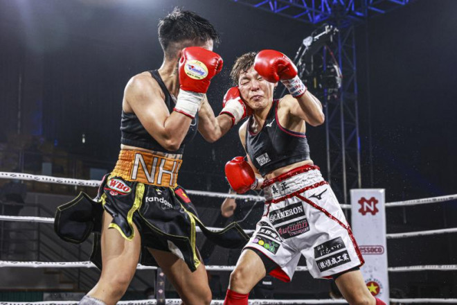 Thu Nhi là võ sĩ Việt Nam đầu tiên giành đai vô địch Boxing thế giới