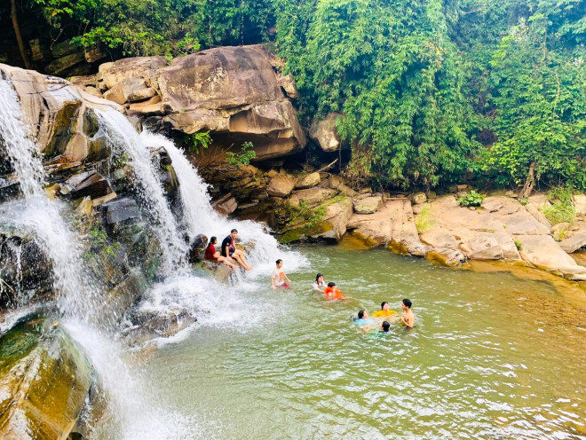 Brand new picnic spot in Quang Tri not everyone knows - 1