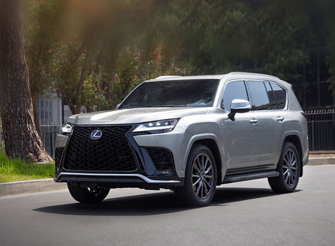 Lexus Việt Nam ra mắt dòng xe SUV cỡ lớn LX600, giá bán từ 8,1 tỷ đồng - 6