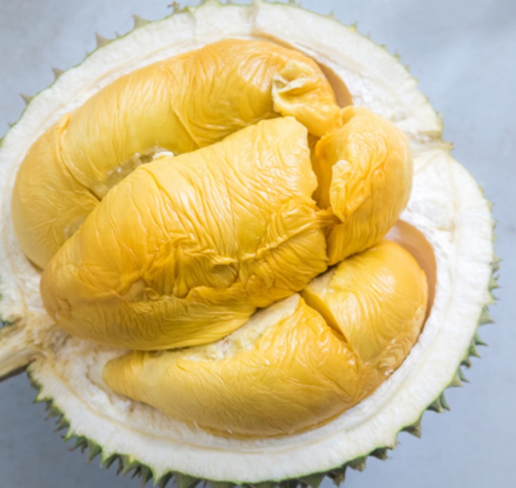 Được biết, loại quả này được bán tại Thái với giá khá đắt đỏ, lên tới 20.000 baht/quả (khoảng 15 triệu đồng).
