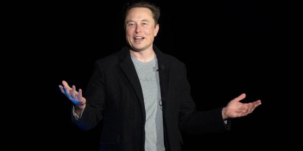 Người giàu nhất thế giới Elon Musk thừa nhận “không có nhà cửa gì”, bất ngờ nữa là chỗ ngủ - 2