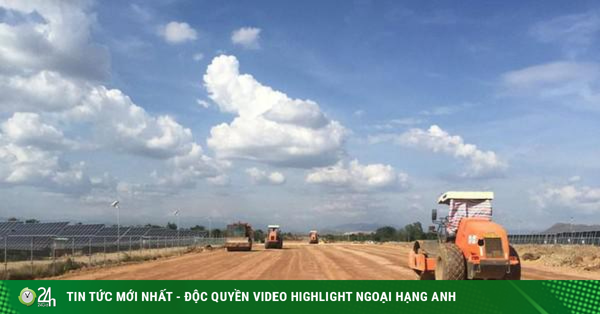 The Prime Minister asked the provinces to hand over the construction site of the North-South Expressway in April