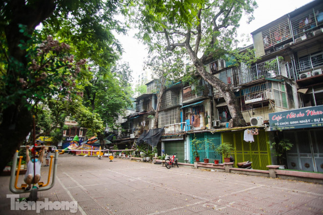 Cold people with "tiger cage"  A fire broke out in the dormitory, killing 5 people - 1