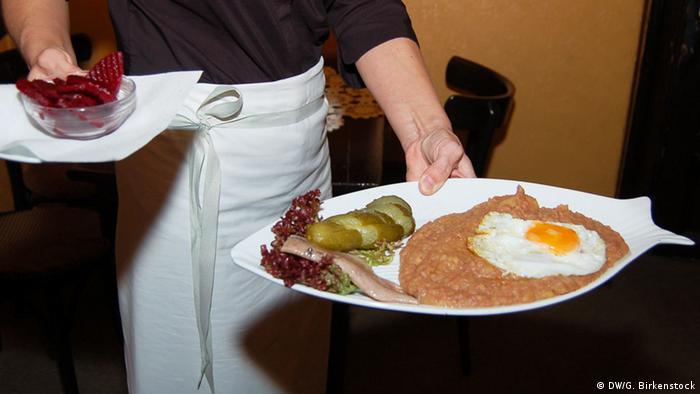 Weird dishes in Germany attract tourists to visit - 7
