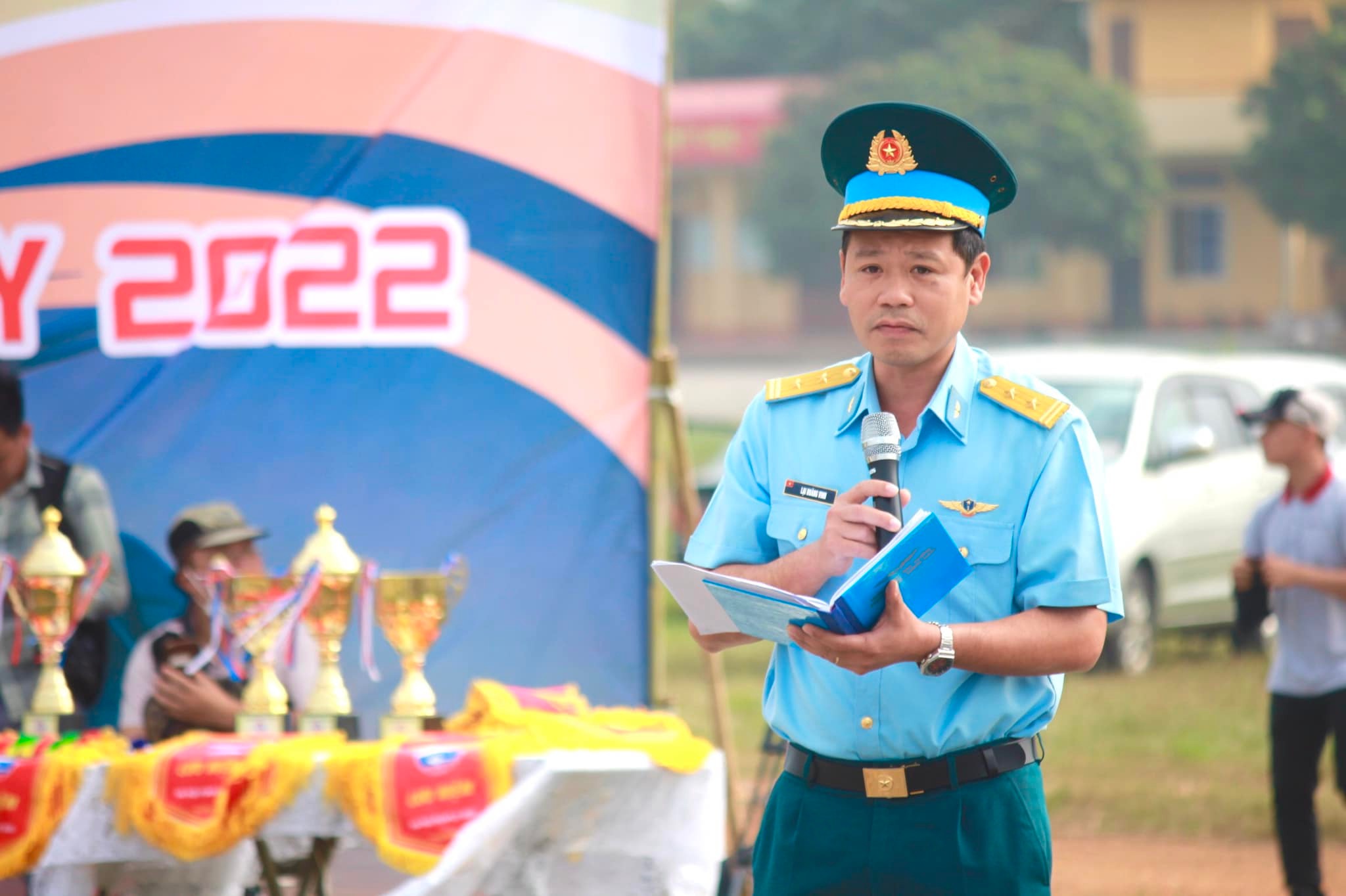 Trung tá Lại Hoàng Vinh, Phó trưởng Phòng Quân huấn - Nhà trường, Bộ Tham mưu Quân chủng Phòng không không quân, khẳng định buổi tổ chức bay mô hình hàng không là điều kiện thuận lợi để các hội viên câu lạc bộ hàng không trên cả nước kết nối.