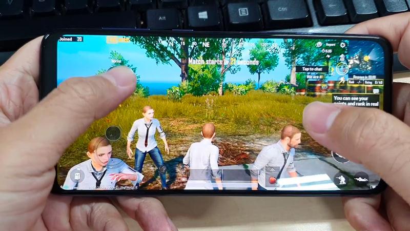 Iphone X vẫn chơi PUBG mobile ngon lành ở mức setting thấp - trung bình