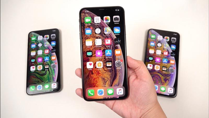 Màn hình 6.5 inch Super Retina OLED của iPhone XS max