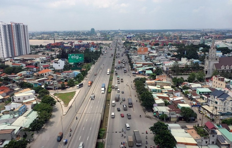 Sắp&nbsp;tới, khi thị xã Tân Uyên và Bến Cát trở&nbsp;thành thành phố&nbsp;cùng với Thuận An, Dĩ An, Thủ Dầu Một,&nbsp;tỉnh Bình Dương&nbsp;sẽ&nbsp;có&nbsp;tổng cộng 5&nbsp;thành phố&nbsp;trực&nbsp;thuộc.
