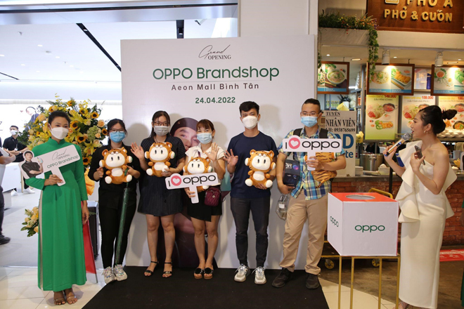 Việc mở rộng quy mô OPPO Experience Store giúp OPPO tiếp cận gần hơn đến với người dùng trên toàn quốc