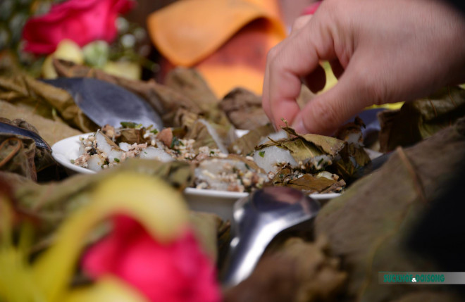 Bánh nếp nhân trứng kiến của người Tày ở Tuyên Quang - 11