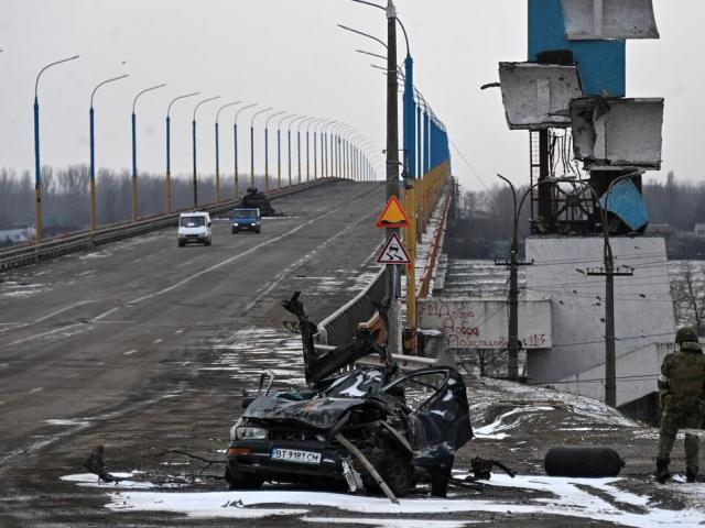 Báo Nga: Tù binh Ukraine ở Kherson kể về giây phút bị tập kích trong ngày đầu xung đột