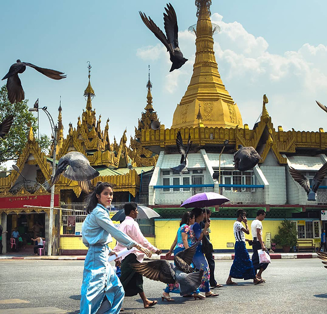 Nhiều ngôi chùa lớn ở đây có thu thêm phí chụp hình bên cạnh phí vào cửa. Vì vậy, hãy chắc chắn rằng bạn đã mua đúng loại vé trước khi bước vào bên trong.
