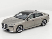 Ngắm xe - Xe điện BMW i7 trình làng, xe sang và độc lạ