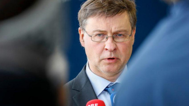 Phó Chủ tịch Ủy ban điều hành Ủy ban châu Âu (EC) Valdis Dombrovskis. Ảnh: EPA