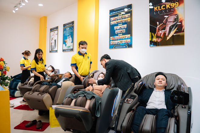 Ghế massage đang dần trở thành xu hướng chăm sóc sức khỏe thời 4.0.&nbsp;