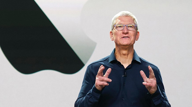 CEO Apple - Tim Cook.