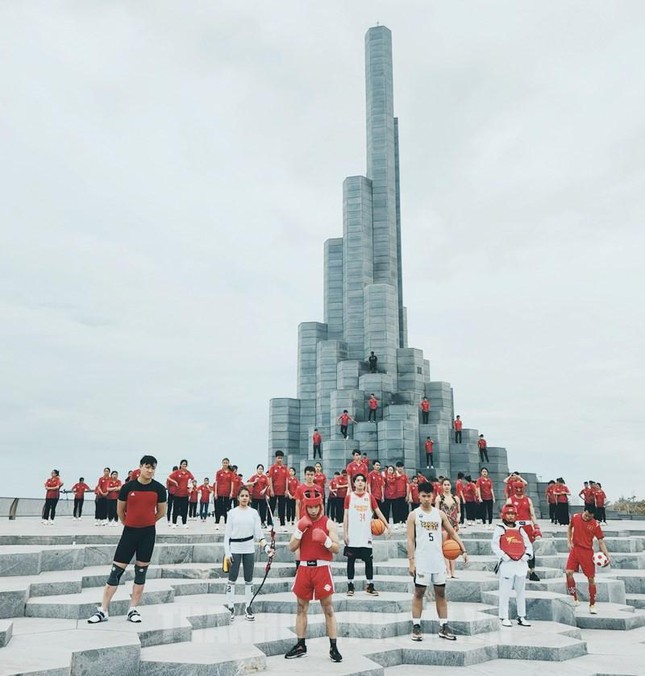 Biểu tượng du lịch tại Phú Yên xuất hiện trong MV bài hát chính thức của SEA Games 31.