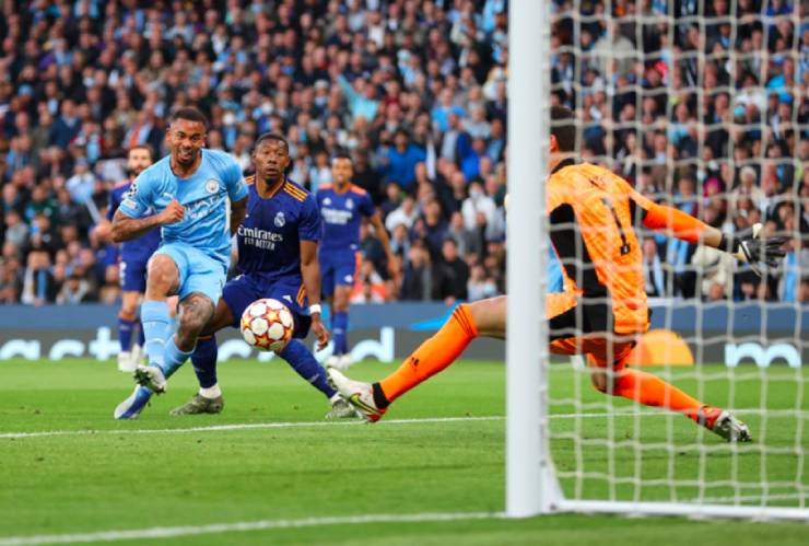 Man City sẽ trở thành nạn nhân tiếp theo của "vua ngược dòng" Real?