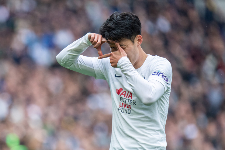 Son Heung Min đang thăng hoa trong màu áo Tottenham