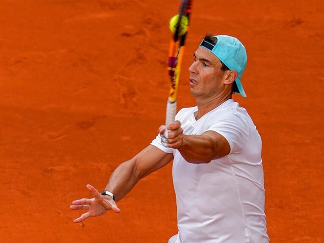 Trực tiếp tennis Madrid Open ngày 4: Nadal tái xuất, Zverev dè chừng ”lão tướng”