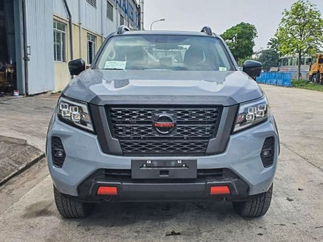 Nissan Navara phiên bản nâng cấp sắp ra mắt tại Việt Nam, sử dụng động cơ mới