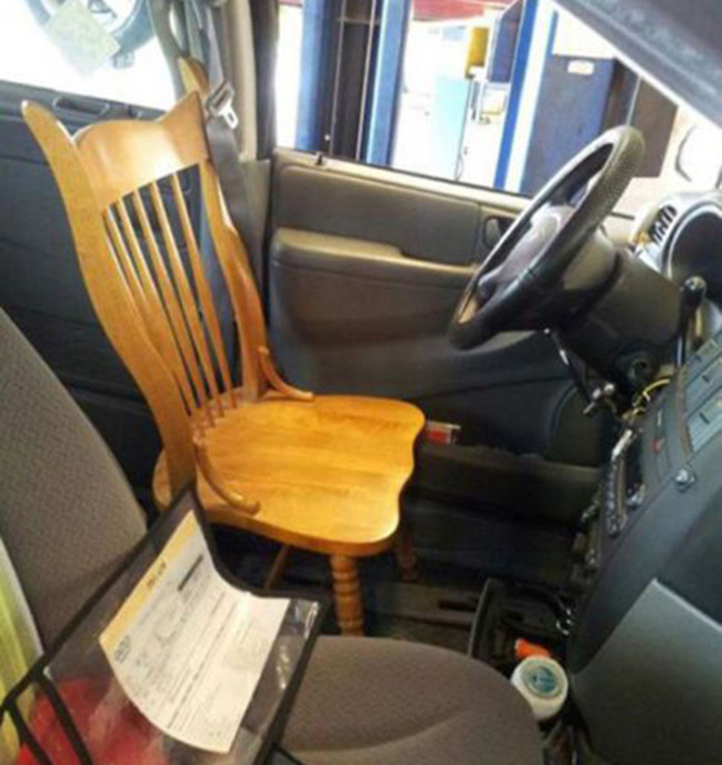 Ngồi ghế này lái xe thoải mái như ở nhà.

