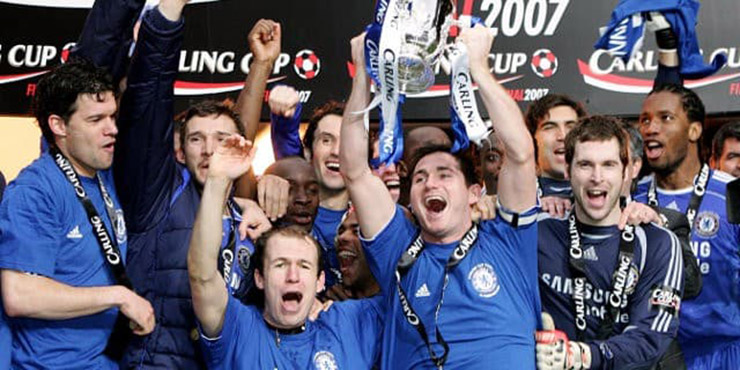 Cho tới trước Liverpool mùa này, Chelsea mùa 2006/07 là đội giữ hy vọng đoạt cú ăn 4 lâu nhất
