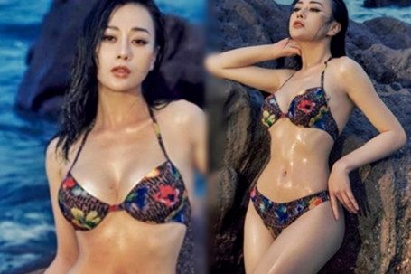 "Quỳnh búp bê" diện bikini khoe body khiến fan "bỏng mắt"