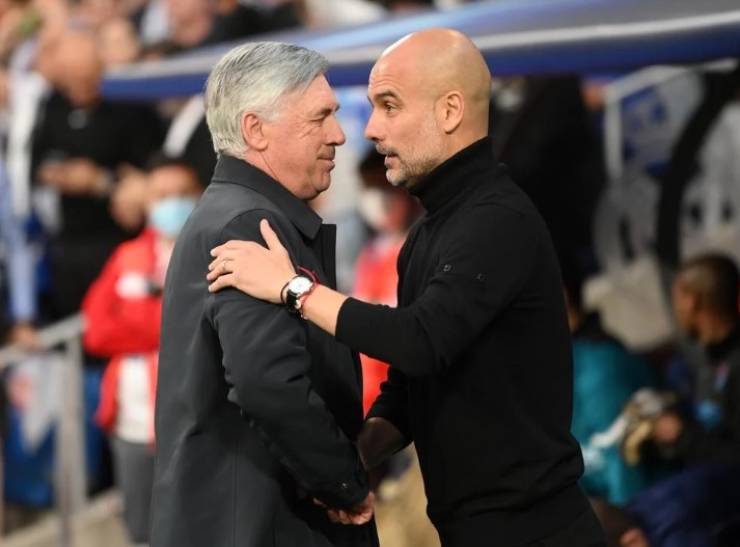 Cuộc đấu trí căng thẳng giữa Ancelotti (trái) và Guardiola