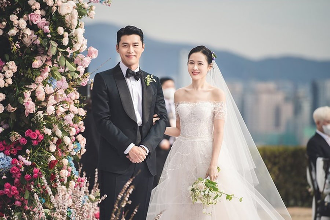 Son Ye Jin - Hyun Bin nên duyên vợ chồng