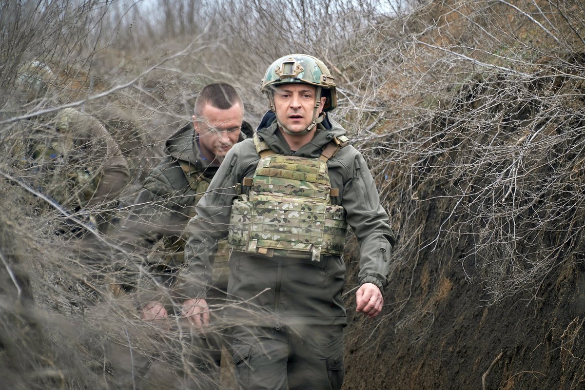 Tổng thống Zenlesky khẳng định sẽ không để&nbsp;quân đội Nga đồn trú trên lãnh thổ Ukraine (ảnh: Reuters)
