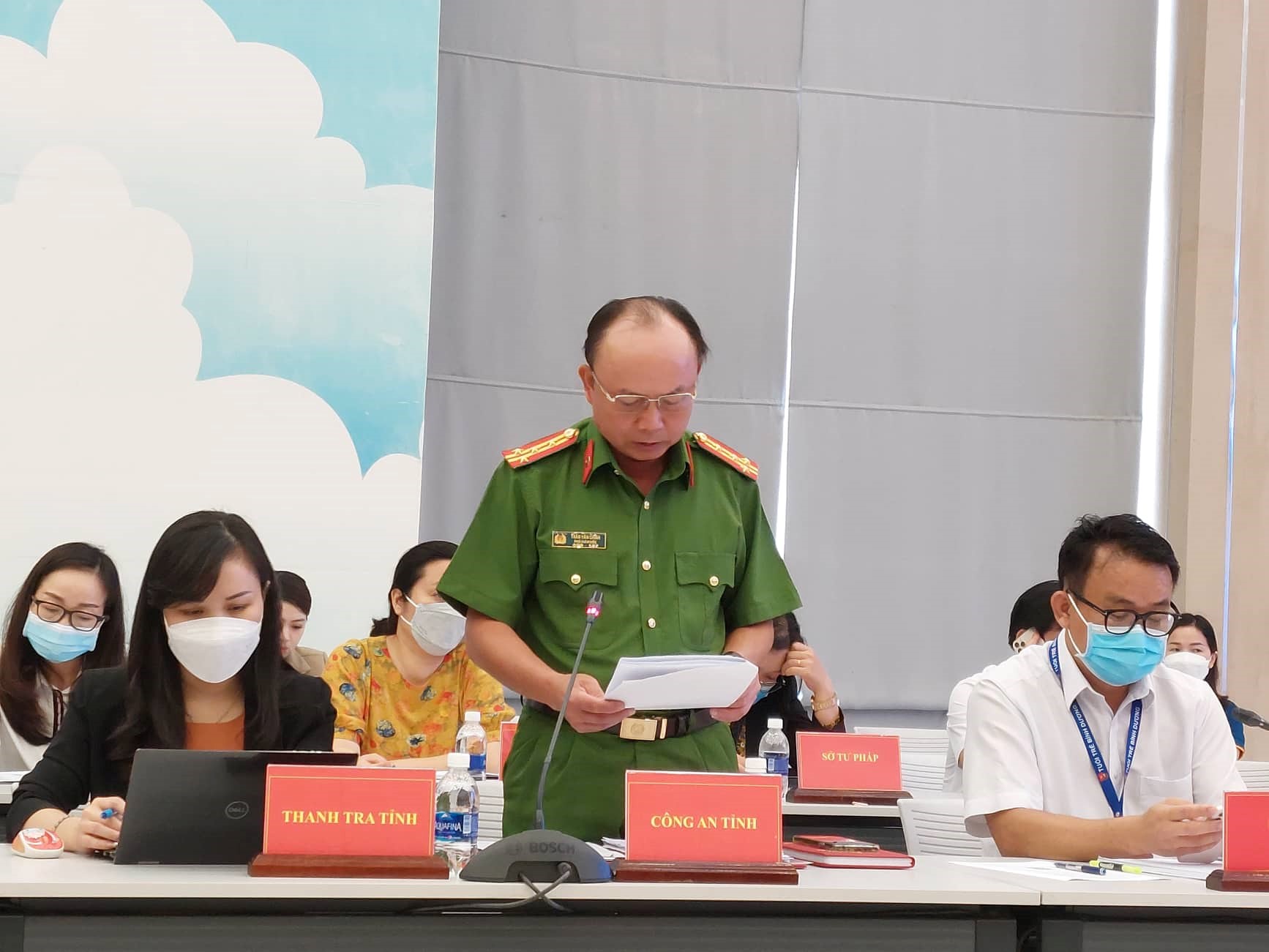 Công an Bình Dương thông tin việc khởi tố vụ án liên quan đến bà Nguyễn Phương Hằng - 1