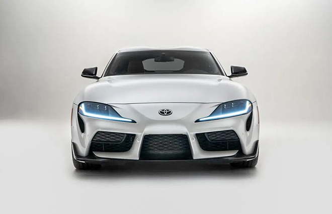 Toyota Supra bổ sung thêm phiên bản số sàn đầy phấn khích - 4