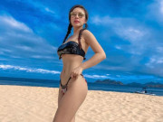 Thời trang - Loạt đồ đi biển bắt mắt của hot girl Phương Bora