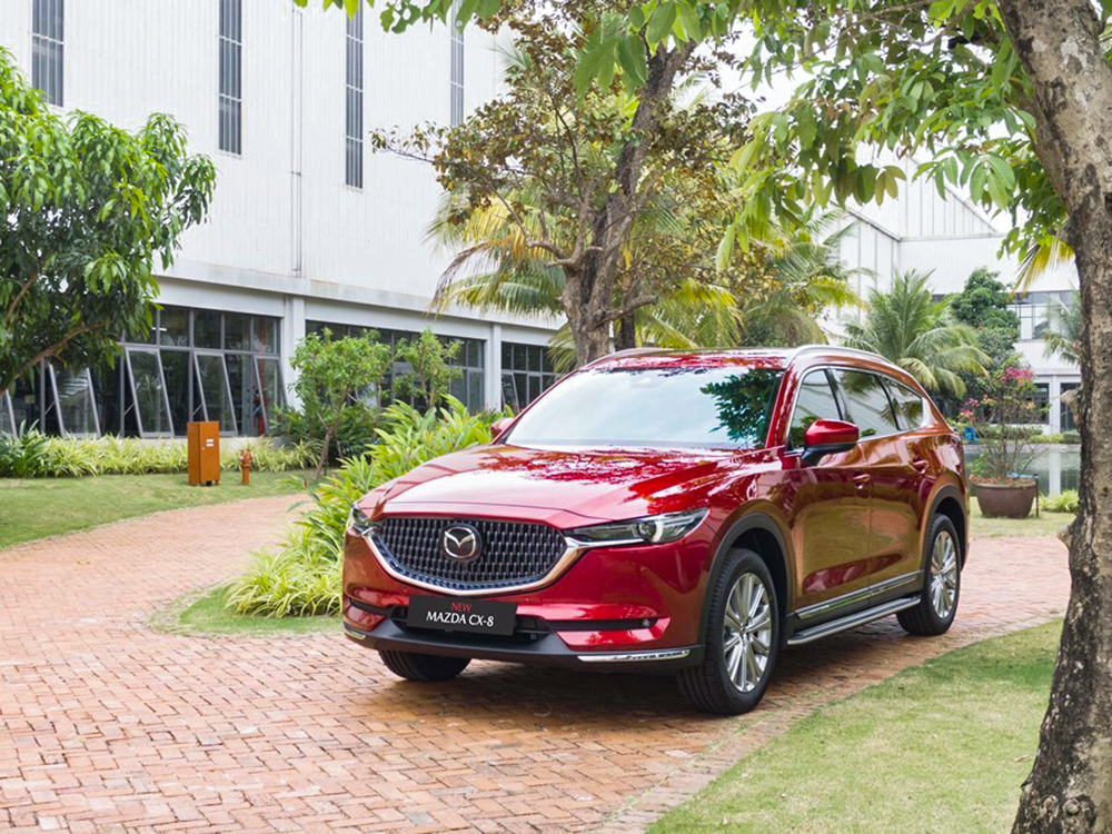 Mazda CX-8 phiên bản nâng cấp ra mắt thị trường Việt, giá hơn 1 tỷ đồng - 1