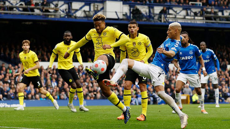 Chelsea thua khó hiểu Everton và "tiếp tay" cho đội bóng của người cũ Frank Lampard sáng cửa trụ hạng