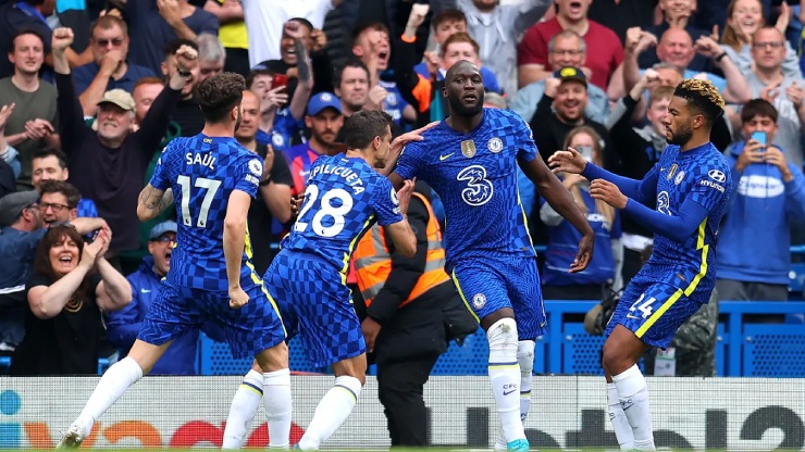 Lukaku lập cú đúp nhưng không thể giúp Chelsea giành trọn 3 điểm