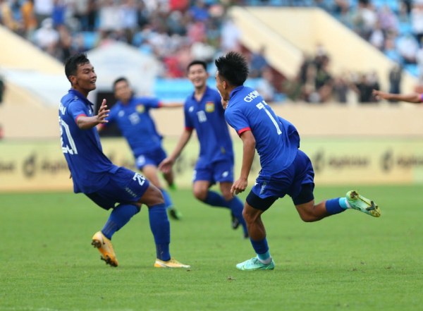 Trực tiếp U23 Singapore - U23 Lào: Vỡ òa bàn gỡ hòa (SEA Games 31) (Hết giờ) - 5