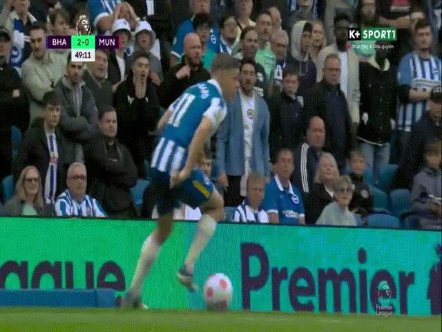 Video bóng đá Brighton - MU: Tan nát hiệp hai, thảm bại 4 bàn (Vòng 36 Ngoại hạng Anh)