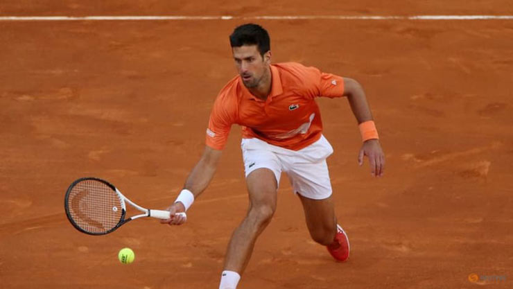 Djokovic chịu chung số phận với Nadal khi đối đầu tài năng trẻ Carlos Alcaraz ở Madrid Open năm nay