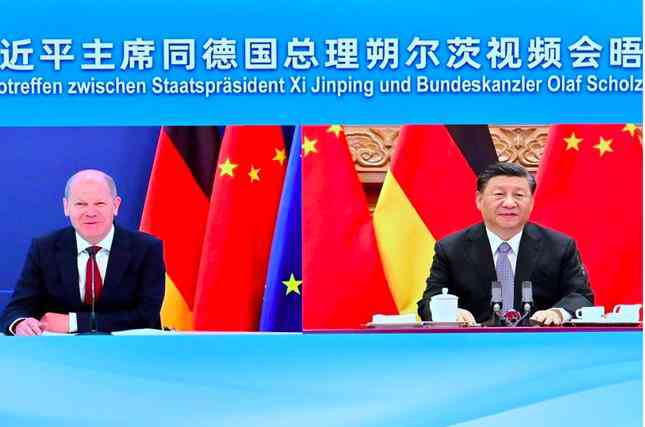 Chủ tịch Trung Quốc Tập Cận Bình và Thủ tướng Đức Olaf Scholz có cuộc hội đàm trực tuyến ngày 9/5. (Ảnh: Xinhua)