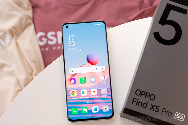 Oppo Find X5 Pro.