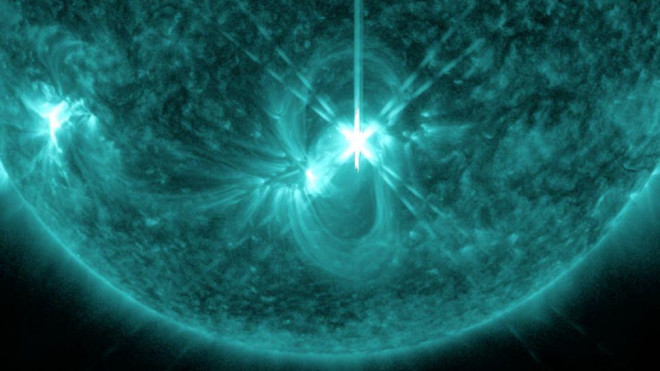 Quả pháo sáng vũ trụ được Mặt Trời "khai hỏa" ngày 10-5 - Ảnh: NASA