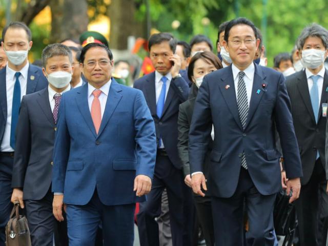 Clip: Thủ tướng Phạm Minh Chính chủ trì lễ đón Thủ tướng Nhật Bản